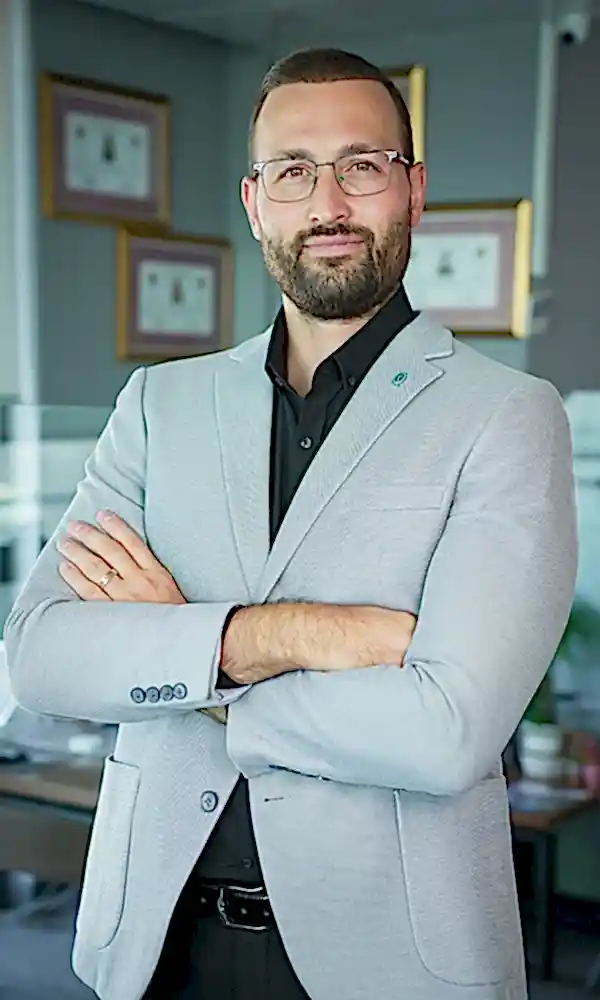 İzmir'de Avukat Muhittin Kurnaz